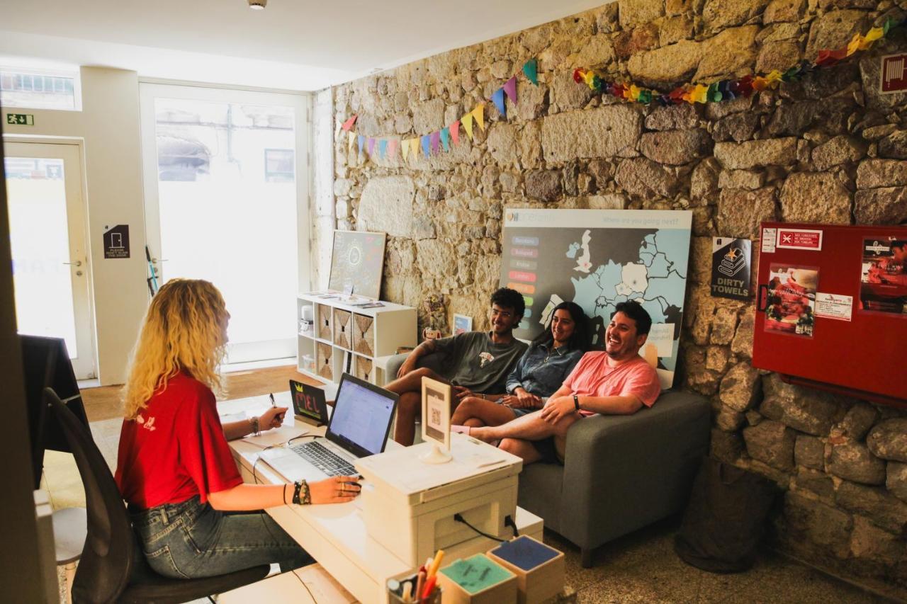 Onefam Ribeira Hostel Porto Bagian luar foto